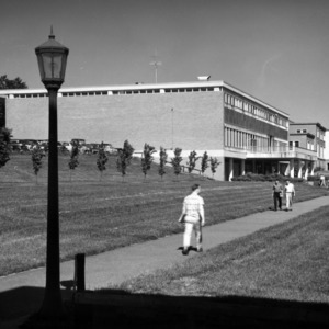 Erdahl-Cloyd Wing, D. H. Hill Jr. Library, side view