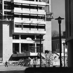 D. H. Hill Jr. Library, Tower construction
