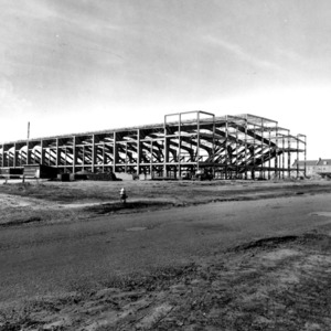 Reynolds Coliseum, construction