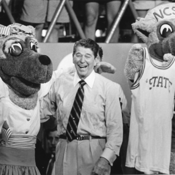 President Ronald Reagan posing with Mr. and Ms. Wuf, September 5, 1985