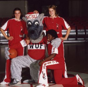 Women's basketball freshmen with "Wuf"