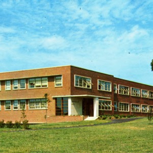 Kilgore Hall North Carolina State College photographic postcard