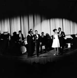 Platters live on stage