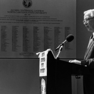 Dedication of the Alumni Centennial Gateway, 1992
