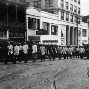 Homecoming weekend parade, 1924