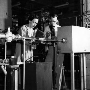 Dr. Kenneth O. Beatty and Frances Richardson measuring velocity with radioactive tracers