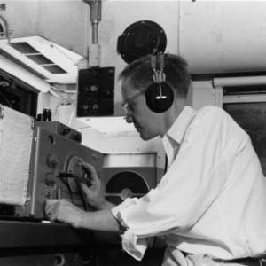 Conducting Electronic Research in Electronic radio truck