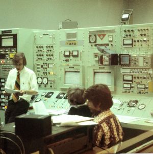 The people inside the College of Engineering PULSTAR nuclear reactor control room