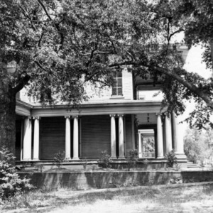 Side view, Honnet House, Wilmington, North Carolina