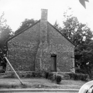 Side view with chimney, Jamestown Friends Meeting House, Jamestown, North Carolina