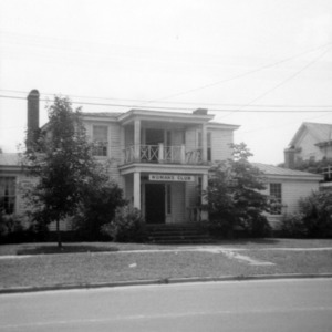 Front view, Peebles House, Kinston, North Carolina