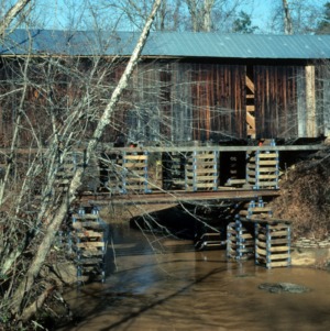 Side view, Bunker Hill Covered Bridge, Catawba County, North Carolina
