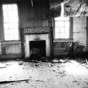 Interior view with fireplace, Mount Gould, Bertie County, North Carolina