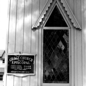 Window, Grace Episcopal Church, Trenton, Jones County, North Carolina