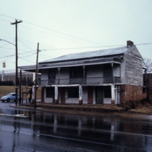 Front view, Hapholdt House, Morganton, Burke County, North Carolina