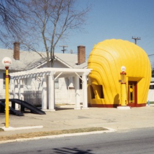 Front view, Shell Station, Winston-Salem, Forsyth County, North Carolina
