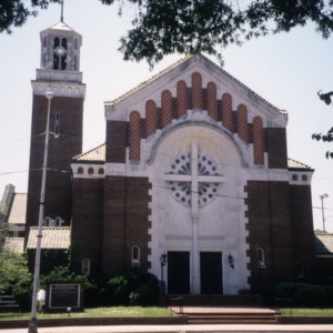 Front view, First Baptist Church, Gastonia, Gaston County, North Carolina