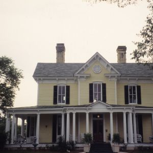 Front view, B. F. Canaday House, Kinston, Lenoir County, North Carolina
