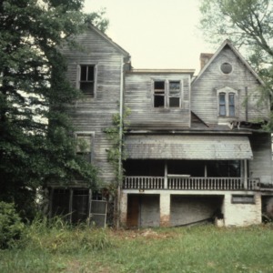 Front view, Caldwell-Cobb-Love House, Lincolnton, Lincoln County, North Carolina