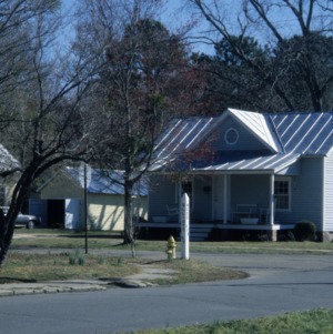Front view, 400 East Elliott Street, Edenton Cotton Mill Village, Edenton, Chowan County, North Carolina