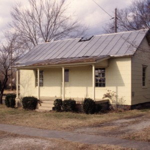 Front view, 401 Elliott Street, Edenton Cotton Mill Village, Edenton, Chowan County, North Carolina