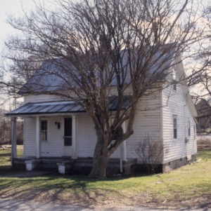 Front view, 306 King Street, Edenton Cotton Mill Village, Edenton, Chowan County, North Carolina