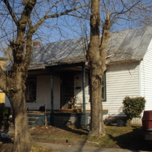 Front view, 411 Phillips Street, Edenton Cotton Mill Village, Edenton, Chowan County, North Carolina