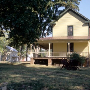 Side view, Supervisor's House (lot 1), Glencoe Mill Village, Glencoe, Alamance County, North Carolina