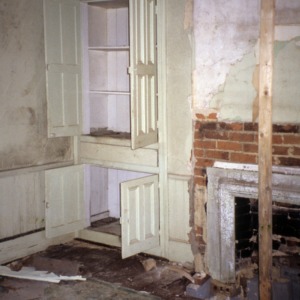 Interior view, Holt-Heritage House, Glencoe Mill Village, Glencoe, Alamance County, North Carolina