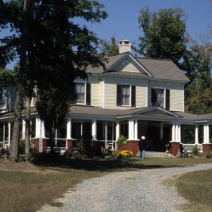 Front view, Robert Holt House, Glencoe, Alamance County, North Carolina