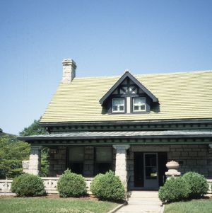 Front view, John D. Sargent House, Mount Airy, Surry County, North Carolina