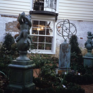 Courtyard with balcony, Green-Parker-Tarwater House, Warrenton, Warren County, North Carolina