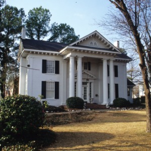 Front view, Sutherland House, Mount Olive, Wayne County, North Carolina