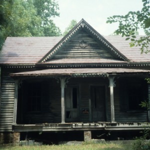 Front view, Johnson-Addor Gingerbread House, Addor, Moore County, North Carolina