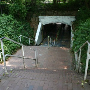 Old Free Expression Tunnel, Central Campus entrance