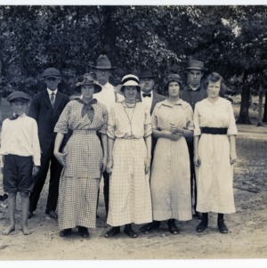 Mecklenburg County Poultry Club group photo, circa 1913-1917