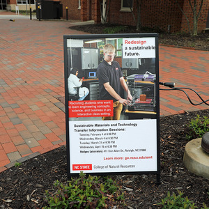 Sustainable sign, March 2020