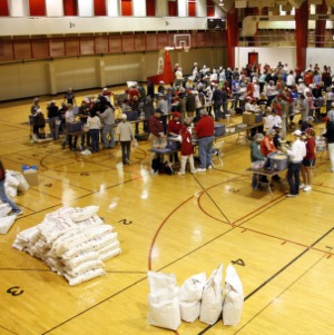 Haiti Earthquake Relief, Packing Meals