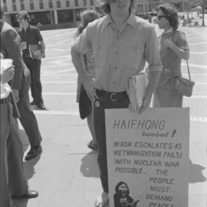 Anti-Vietnam War rally staged by North Carolina Resistance, April 16, 1972