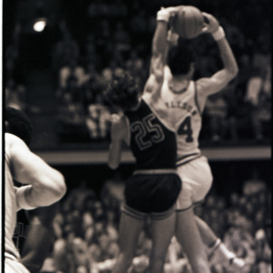 Basketball players at NC State versus Georgia Southern game, 1972