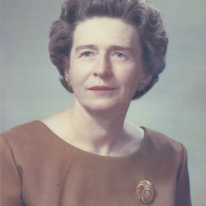 Dr. Mary Yarbrough portrait photo