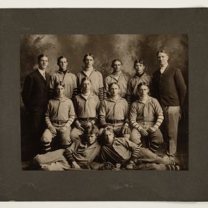 Baseball team group photo