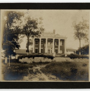 D. T. Edwards House, Front View