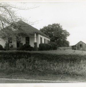 Photo of the Home and Farm Owned By Brooks Davidson