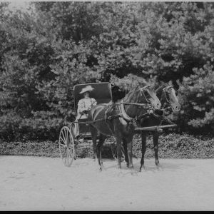 Adele Schenck and Maude the horse, October 10, 1909