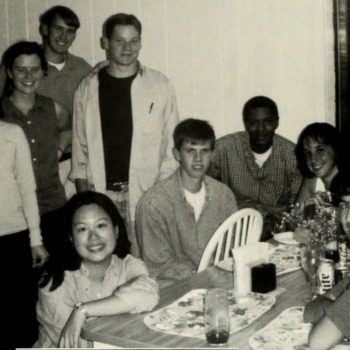 Jenny Chang with Student Government members, 1999