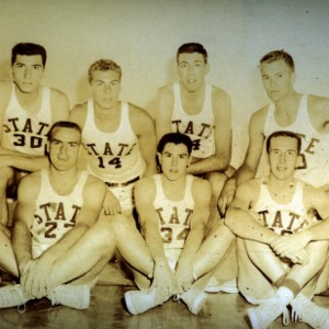 Men's basketball team group photo