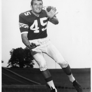 Tom Siegfried, North Carolina State defensive back, 1970-1972
