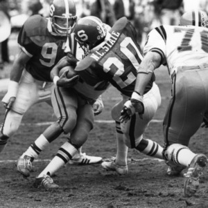 N. C. State and Iowa State at 1977 Peach Bowl