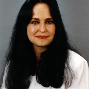 Carol Truitt portrait
